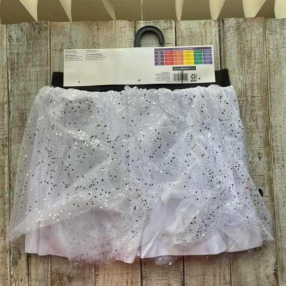 NWT Woman's White splatter sparkles Tutu Large Plus Halloween Costume B - Picture 2 of 3